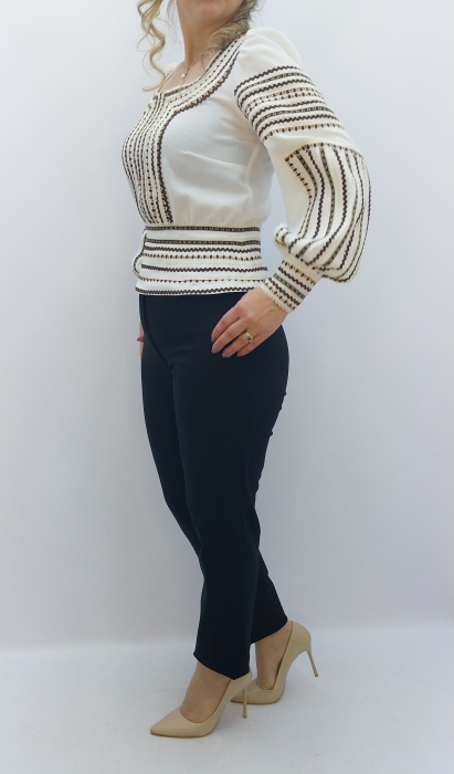 bluza-crem-broderie-traditionala-dadas-constanta.jpg [3]