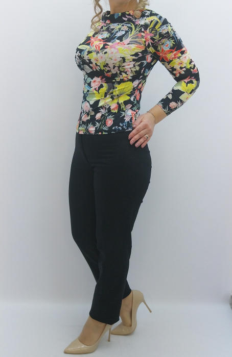 bluza-dama-flori-guler-barcuta-dadas.jpg [5]