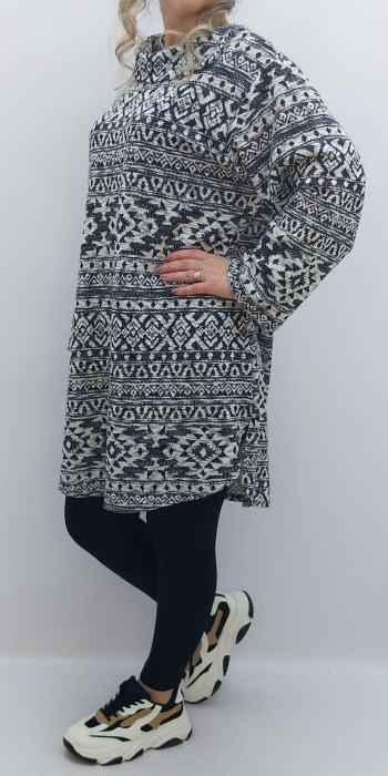 bluza-dama-lunga-gri-cu-model-geometric-alb-negru-dadas-romania.jpg [4]