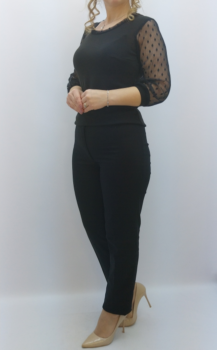 Bluză damă fabricată în România, lucrată manual în atelierul DADAS din Constanța. Calitate premium, croi confortabil. Comandă online sau probă în magazin. Livrare rapidă. [5]