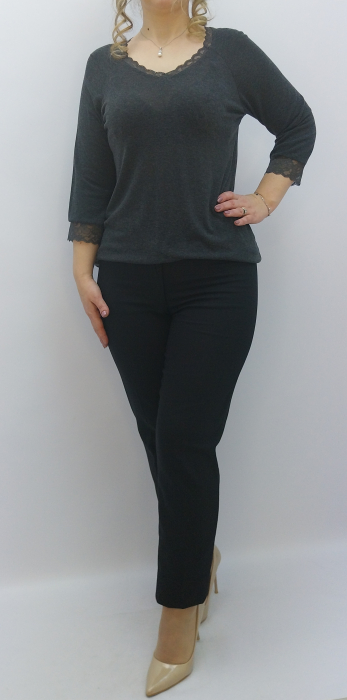 bluza-tricot-gri-dama-cu-dantela-eleganta-dadas-constanta.jpg [5]