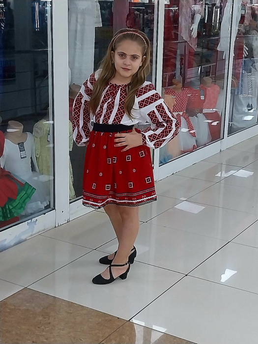 Costum traditional fete [3]