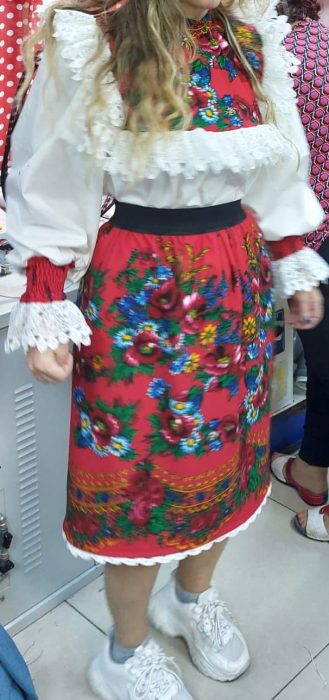 Costum traditional maramuresan [2]