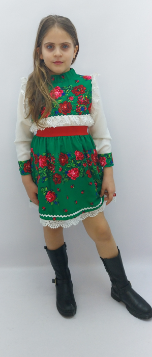 costum-traditional-maramures-dama-crep-material-inflorat-fusta-traditionala-port-popular-fabricat-in-romania-dadas-constanta-doraly-mall.jpg [2]