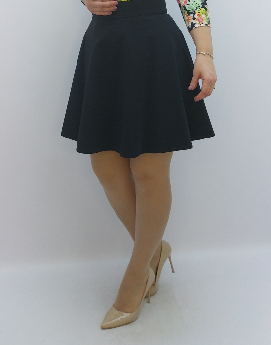 Fusta semiclos neagră din stofă fabricată în România – Dadas Constanța [7]