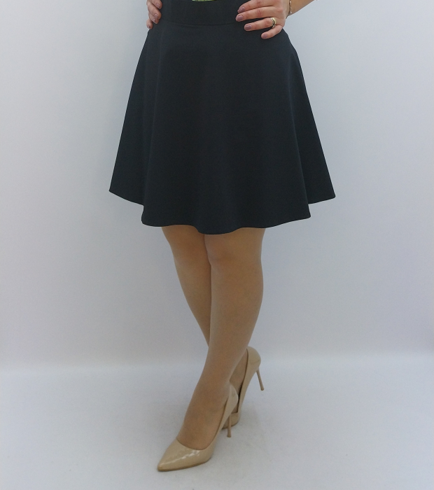 Fusta semiclos neagră din stofă fabricată în România – Dadas Constanța [9]