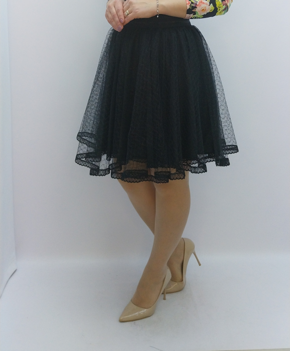 Fustă din plasă tip tiul cu terminație din danteluță – Fabricată în România Dadas Constanța [4]