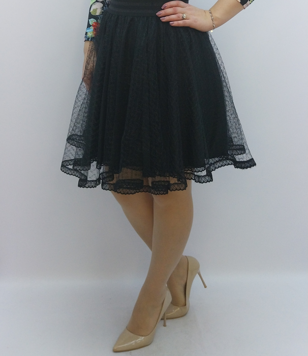 Fustă din plasă tip tiul cu terminație din danteluță – Fabricată în România Dadas Constanța [3]