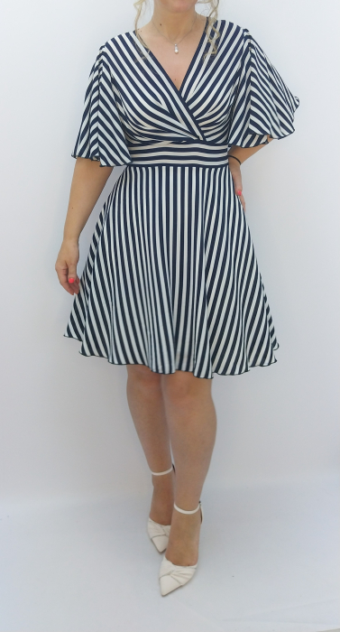 rochie-dama-eleganta-dungi-alb-negru-rochie-casual-eleganta-dadas-constanta-rochie-dama-moderna.jpg [6]