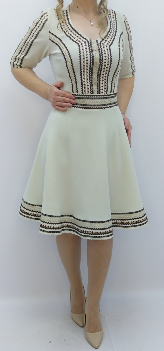 rochie-dama-midi-eleganta-bej-stil-traditional-motive-negre-office-eveniment-DADAS-producator-roman.jpg [6]