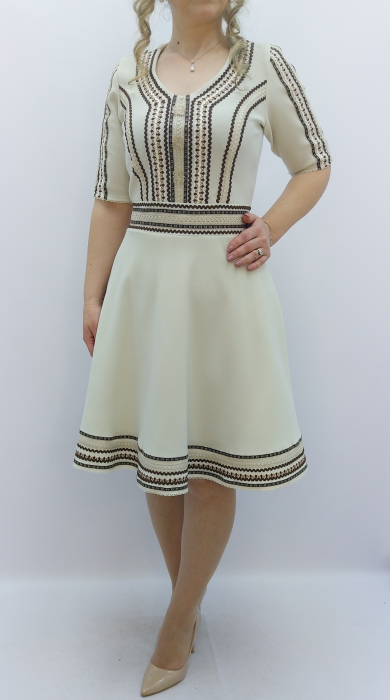 rochie-dama-midi-eleganta-bej-stil-traditional-motive-negre-office-eveniment-DADAS-producator-roman.jpg [2]