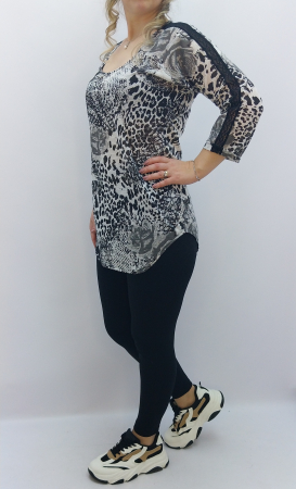 BLUZA ANIMAL PRINT GRI DESCHIS [1]