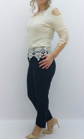 BLUZA STILIZATA CU BORDURA [2]