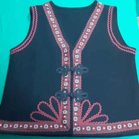 Traditional - Vesta traditionala baieti