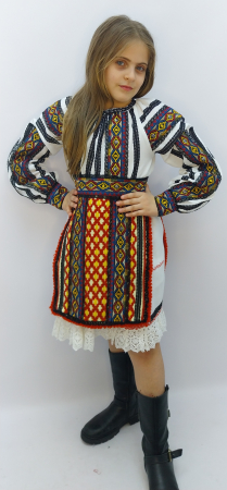 UNICAT COSTUM TRADITIONAL POPULAR STILIZAT 1 [2]