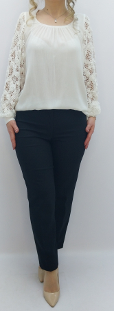 bluza-dama-alba-eleganta-maneci-dantela-dadas-constanta.jpg [4]