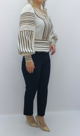 bluza-crem-broderie-traditionala-dadas-constanta.jpg [9]