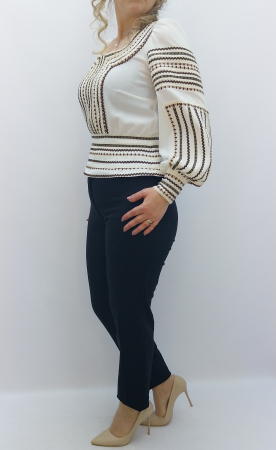 bluza-crem-broderie-traditionala-dadas-constanta.jpg [1]