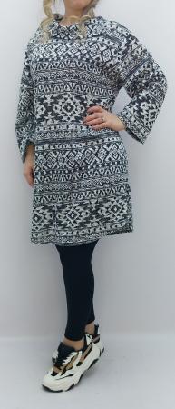 bluza-dama-lunga-gri-cu-model-geometric-alb-negru-dadas-romania.jpg [1]