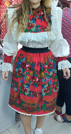 Costum traditional maramuresan [2]