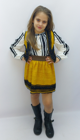 Traditional copii - costum-unicat-traditional-popular-stilizat-fete-ie-vesta-fusta-galbena-haine-copii-atelier-dadas-doraly-constanta.jpg