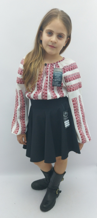 ie-traditionala-fetite-motive-nationale-rosii-camasa-populara-stilizata-copii-atelier-dadas-doraly-mall.jpg [4]