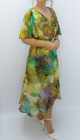 rochie-dama-multicolora-maneci-fluture-talie-marcata-dadas.jpg [3]