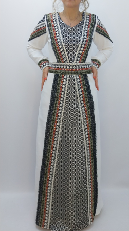 rochie-traditionala-romaneasca-dama-model-etno-motive-traditionale-rochie-populara-dadas-constanta.jpg [1]