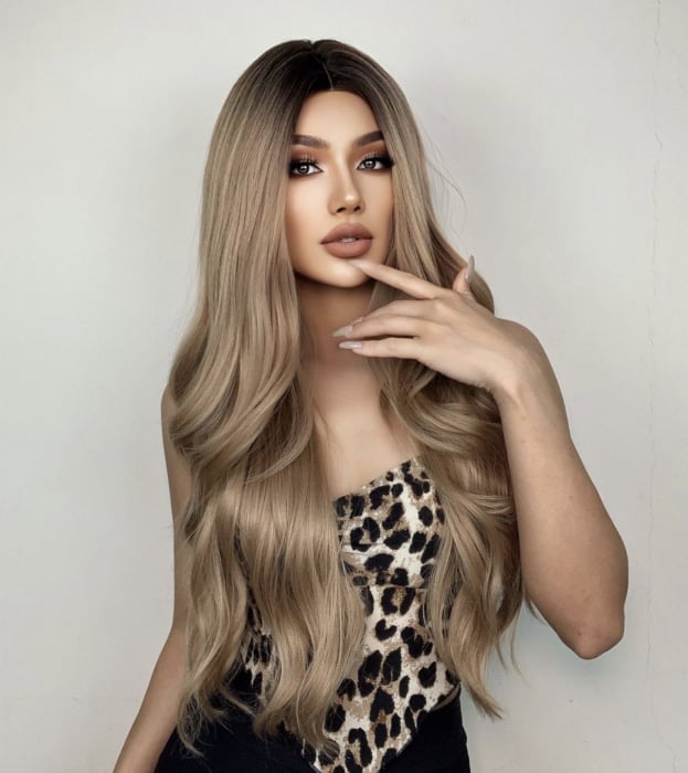 Peruca C1192 Blonda Cenusie Ombre Ondulata Blond Bej [2]