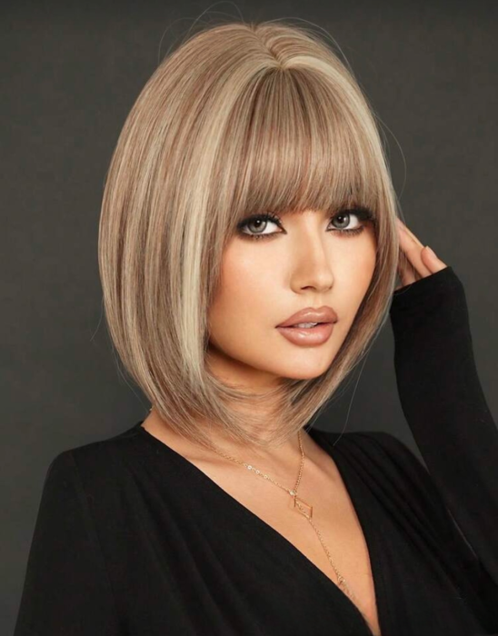 Peruca C1479 Blonda Cenusie Bob Cu Suvite Platinate [3]