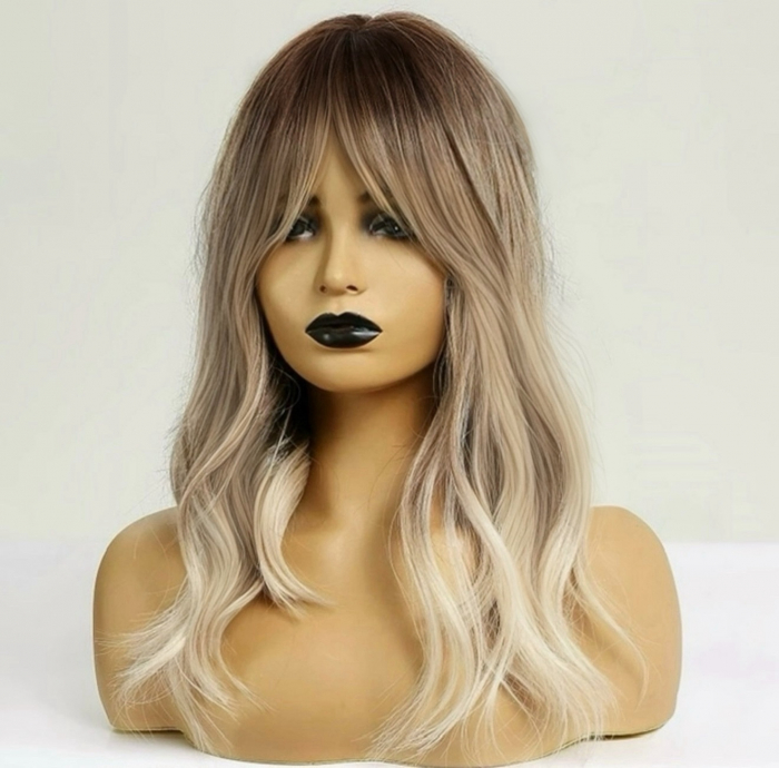 Peruca C167 Baza Satena Blonda Breton Gri Blond Platinat Cu Suvite [2]