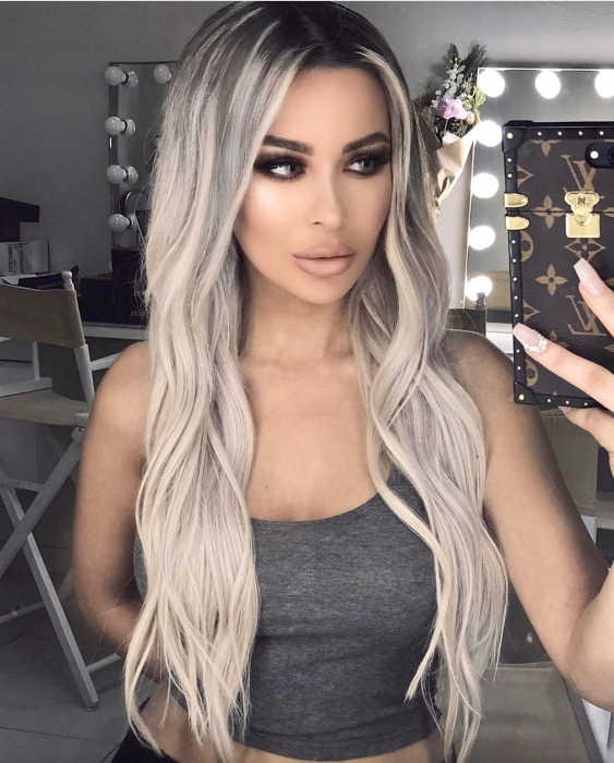 Peruca C34 FRONT LACE Blonda Gri Ombre Ondulata [1]