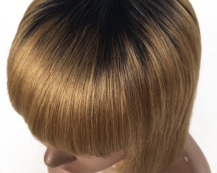 Peruca C790 PAR NATURAL Blonda Ombre Baza Bruneta Bob cu Breton [4]