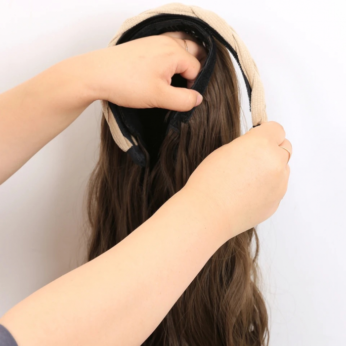 Peruca C1018 Satena Ondulata Cu Bentita [6]