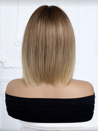 Peruca C1752 Satena Cenusie Ombre Varfuri Blonde Cu Breton Bob [4]