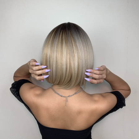 Peruca C972 Blonda Bob Ombre Cu Suvite Si Breton [1]