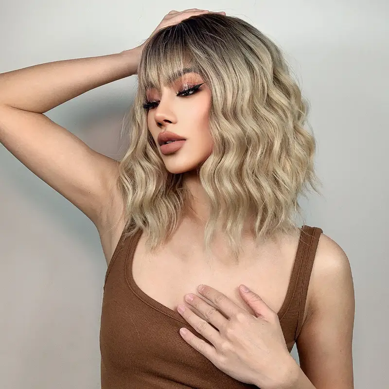 Peruca C1022 Blonda Ombre Bob cu Breton si Par Cret [2]