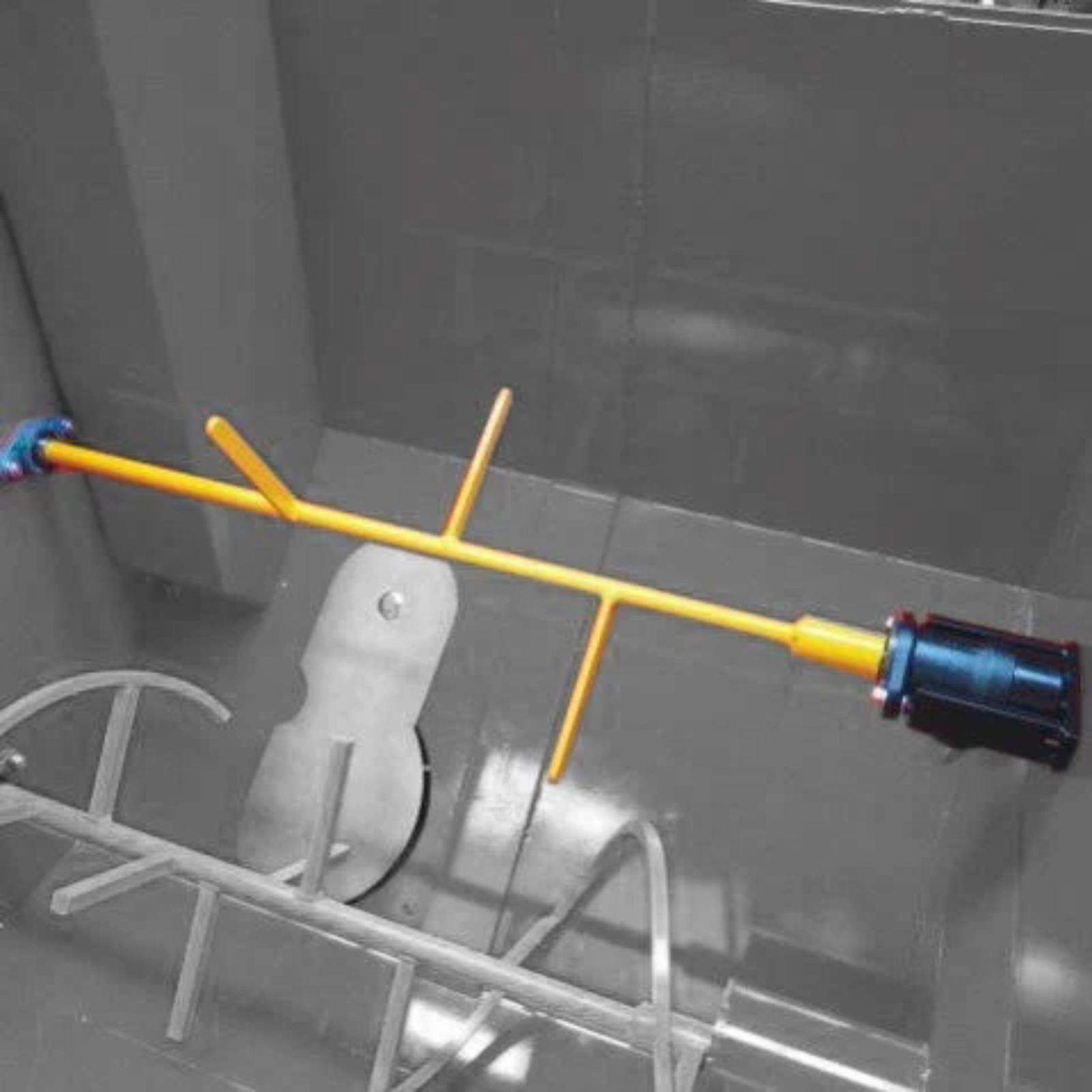 Mixer suplimentar dispozitiv imprastiere dezinfectant