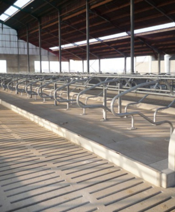 Cuseta beton pat cald, Cobefa Deep Litter Box, H17 [3]