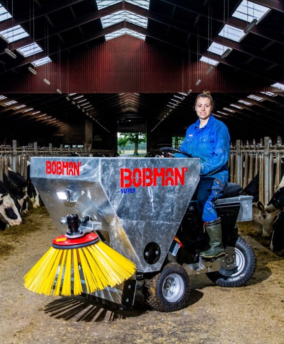 Echipament multifunctional pentru intretinerea cusetelor, Bobman Super, galvanizat, 3WD [5]