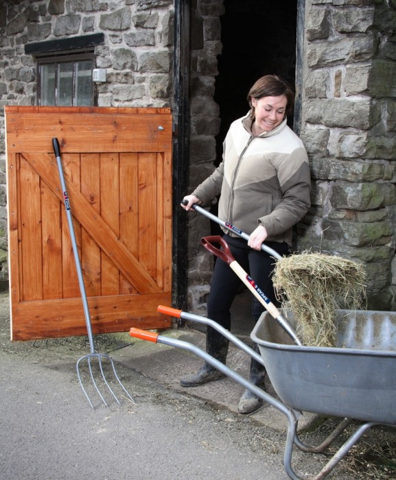 Furca compost cu 4 coarne otel carbon, coada tubulara metalica, maner T plastic, Spear & Jackson Neverbend Professional [4]