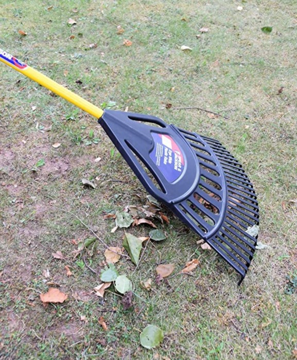 Grebla tip evantai flexibila cu dinti de plastic, coada lemn, Spear & Jackson Garden Tidy [2]