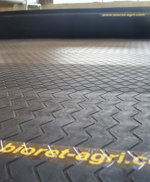 Saltea de odihna pentru vaci, din latex, Bioret ELISTA, 40mm grosime [4]