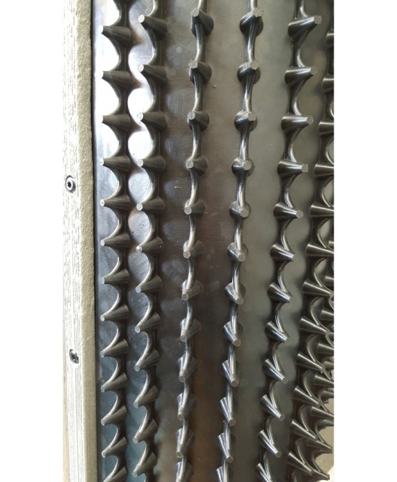 Scarpinatoare pentru vaci din cauciuc natural, Bioret Dairy Scratchy [6]