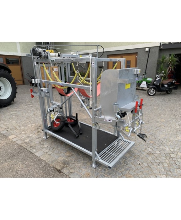 Stand trimaj ongloane vaci KVK 650-SP0 [7]