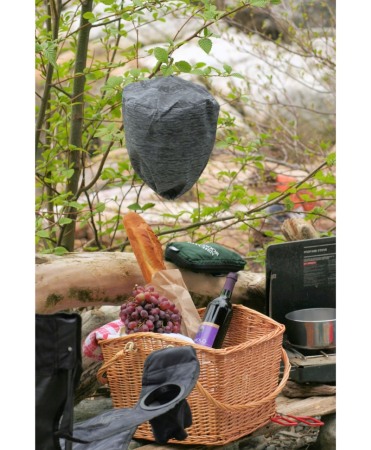 Cuib fals pentru protectie impotriva viespilor, Knock Off [6]