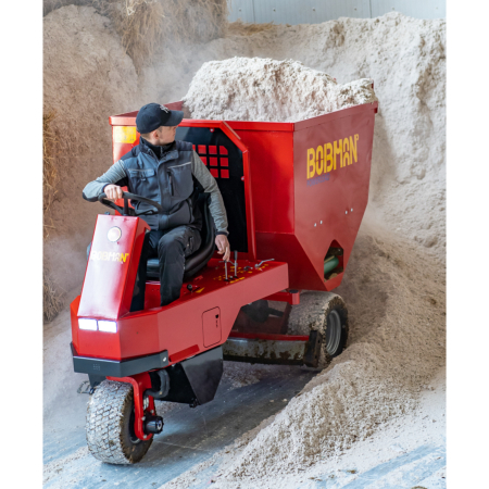 Echipament multifunctional pentru intretinerea cusetelor, Bobman Powerlead, diesel, 3WD [10]
