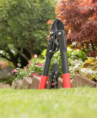 Set cadou cu doua foarfeci pentru crengi tip nicovala, Spear & Jackson Gift Sets [1]