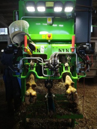 Stand trimaj ongloane vaci, model KVK 800-1, Heavy-Duty, complet automatizat [5]