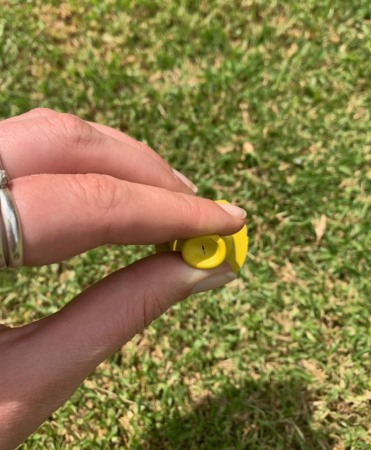 Tetine Milk Bar cu orificiu special, galbene, pentru colostru miei si iezi, set 10 bucati [3]